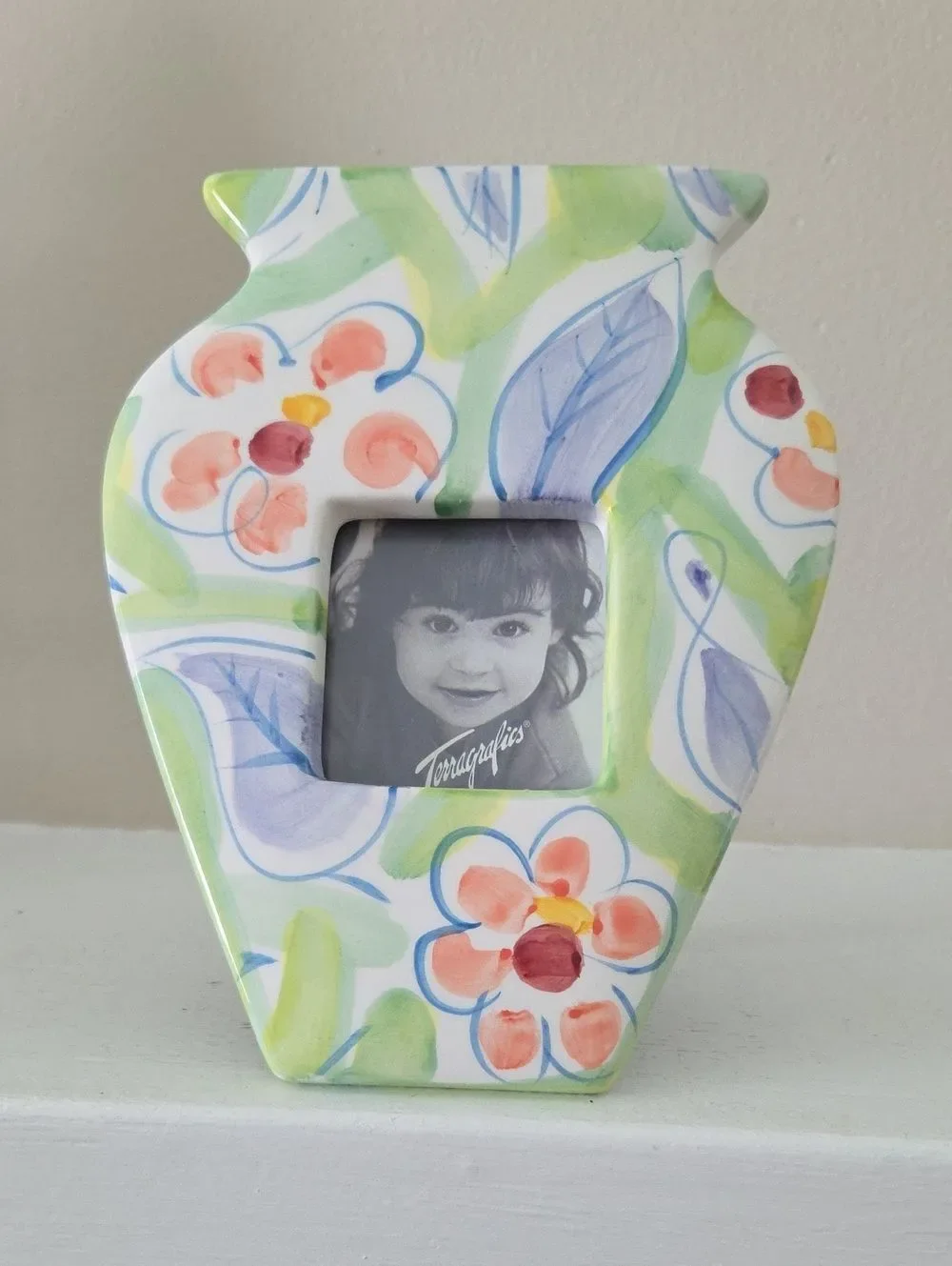 Terragrfics Floral Ceramic Photo Frame In The Shape Of A Vase